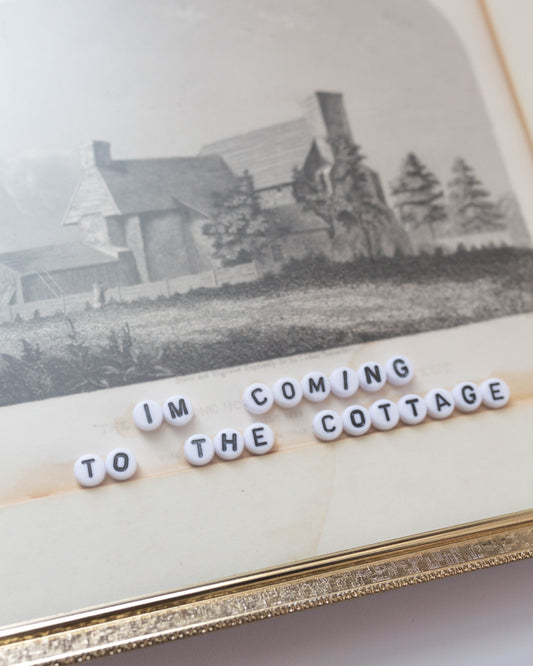 I'm Coming to the Cottage | Bead Art